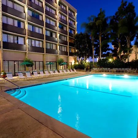 Clarion Hotel Anaheim Resort 