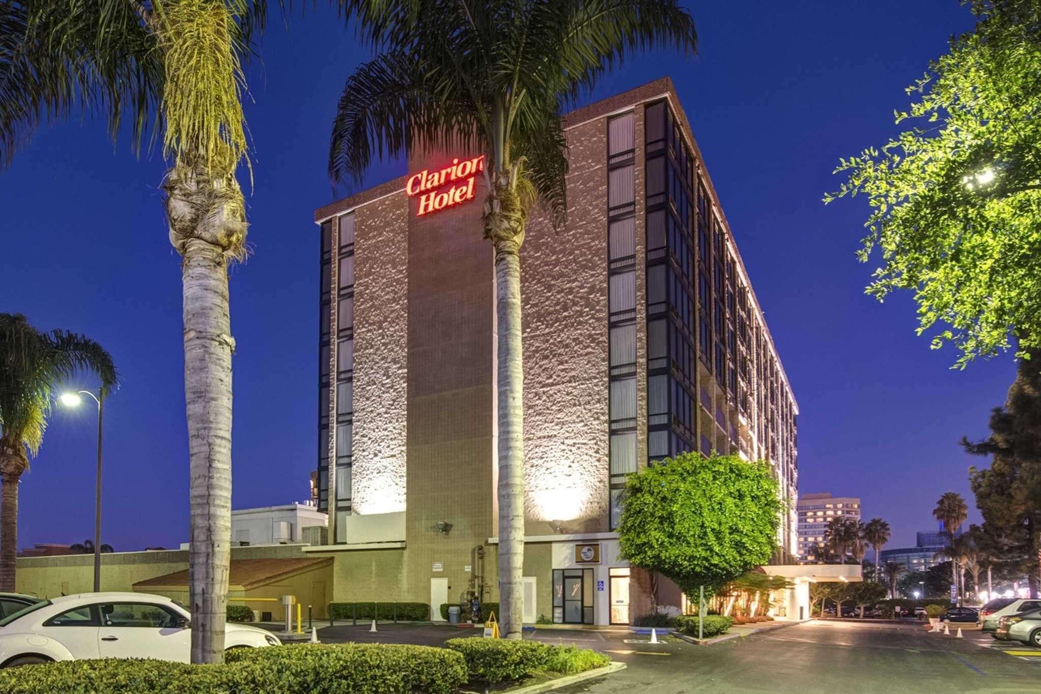 Clarion Hotel