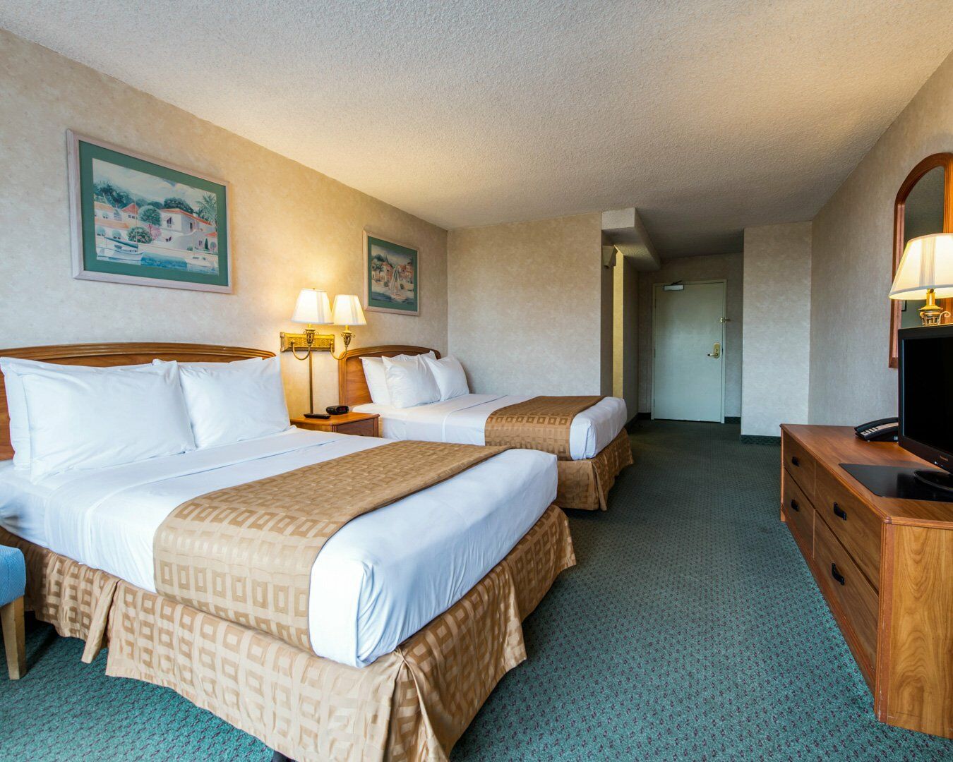 Clarion Hotel