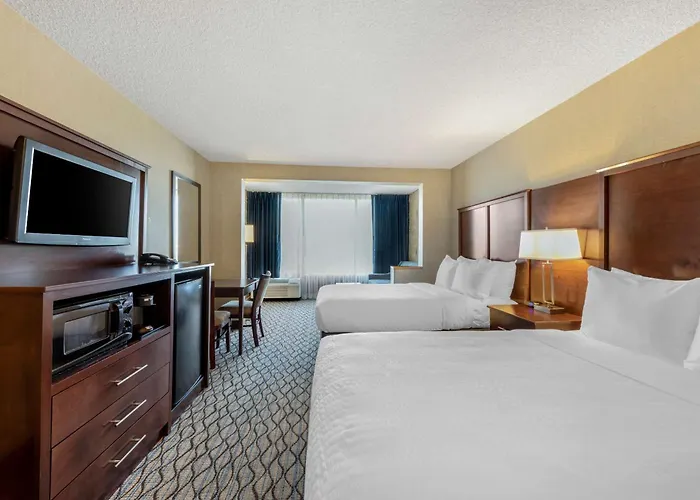 Clarion Hotel Anaheim Resort