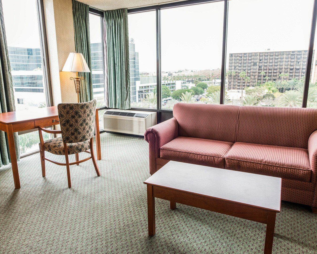 Clarion Hotel 3*